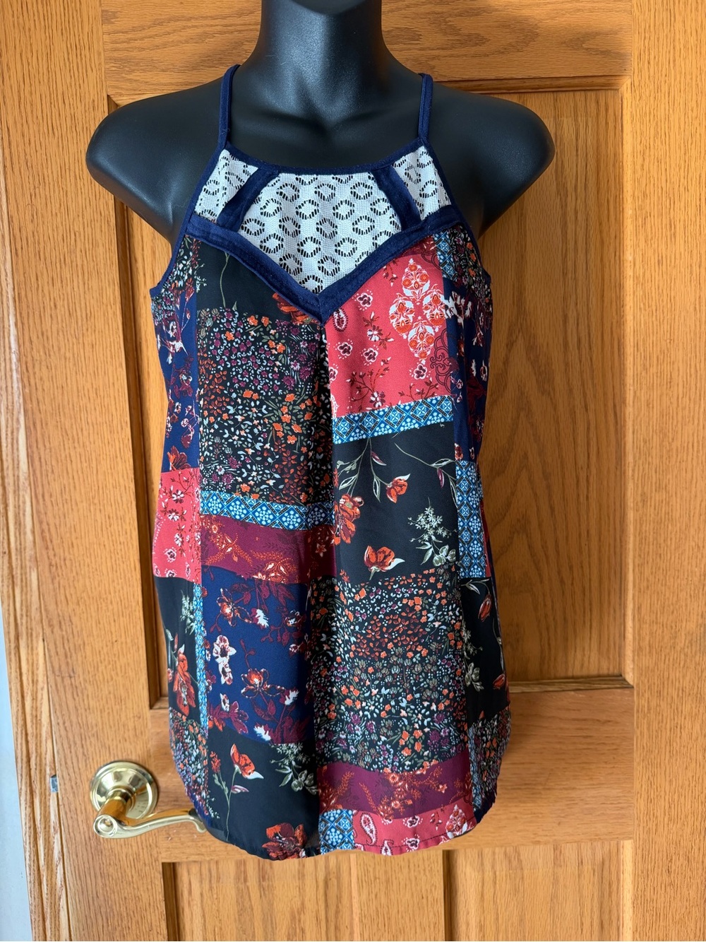 Jolt Patchwork Floral Lace Yoke Camisole - Navy & Red